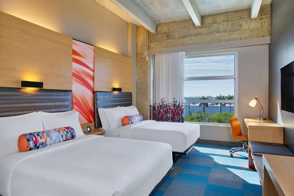 Aloft, Guest room, 2 Queen interior